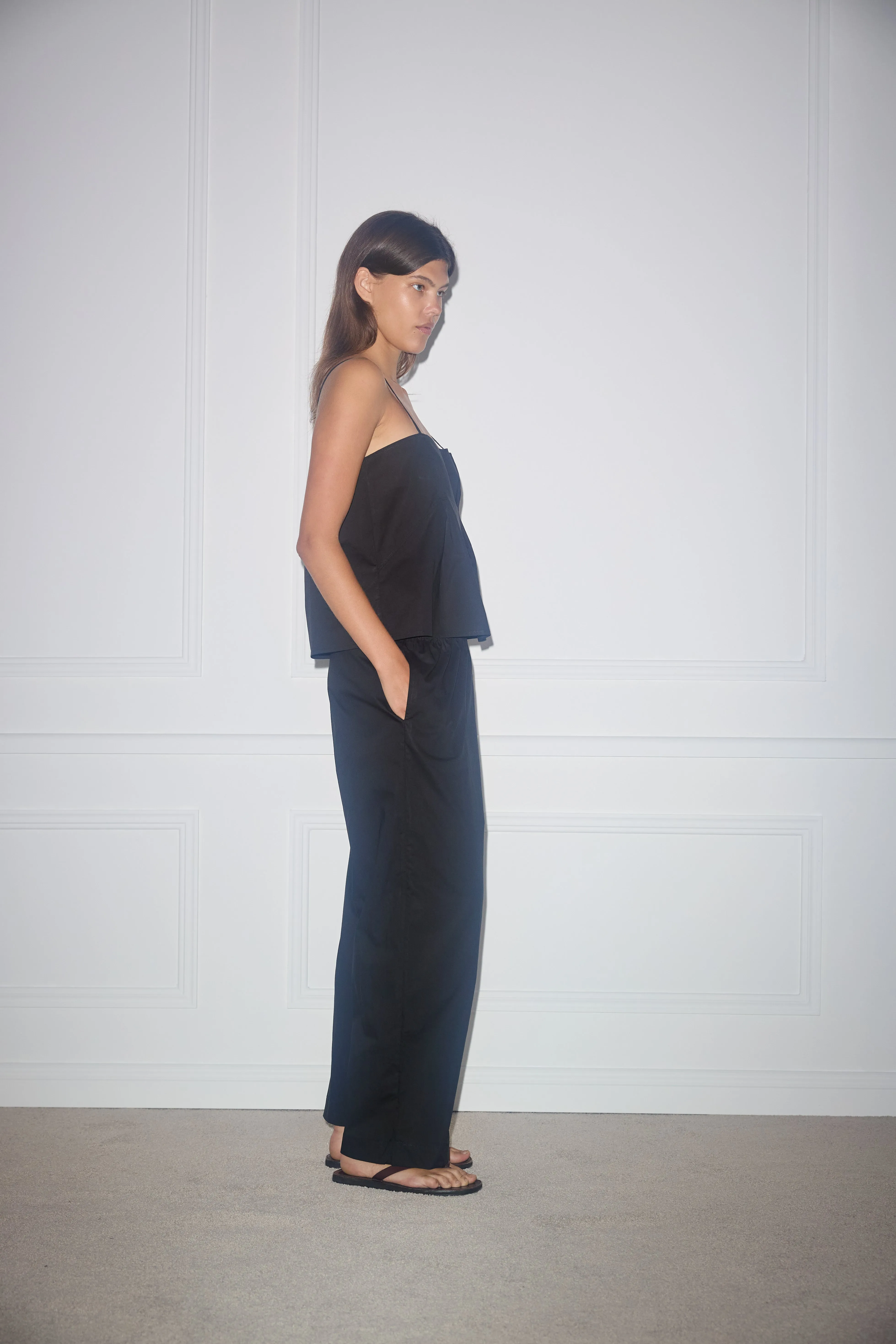 Ease Trouser - Black
