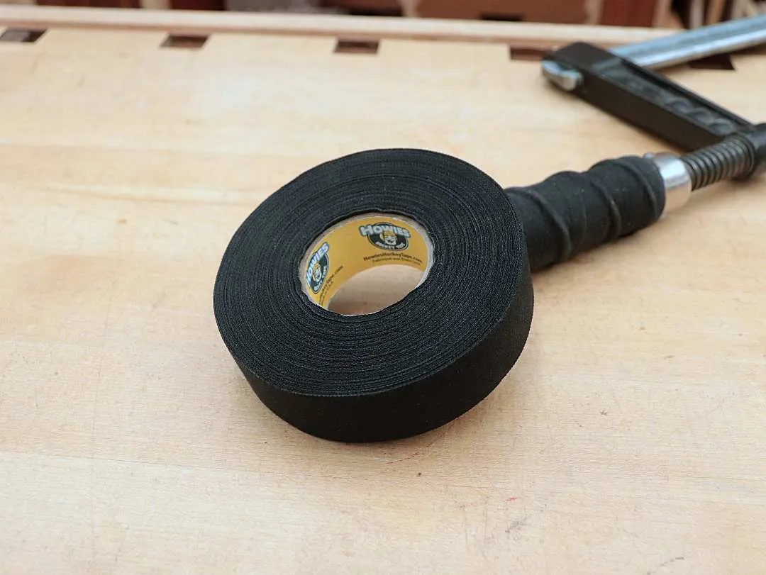 Hockey Tape: Adhesive Cloth, Base Wrap
