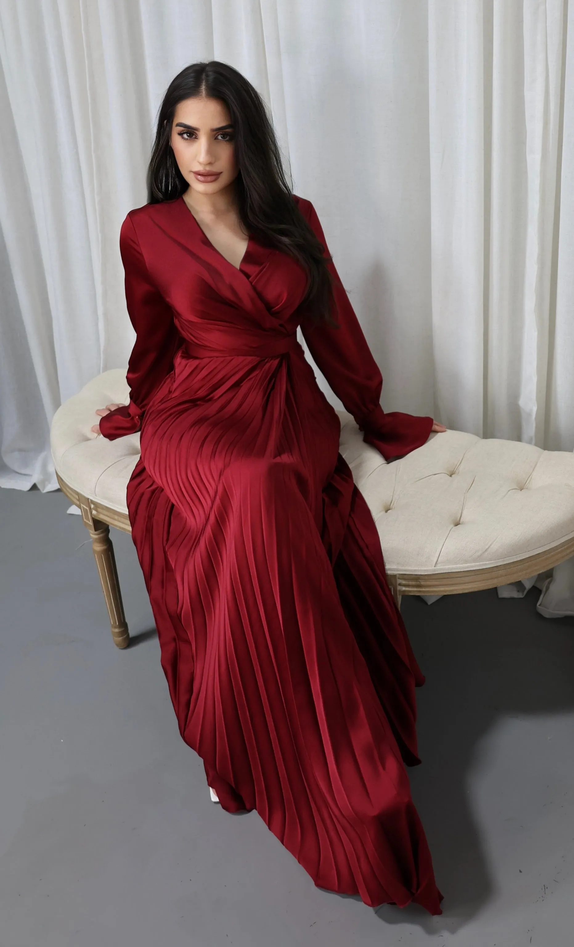 Lola Satin