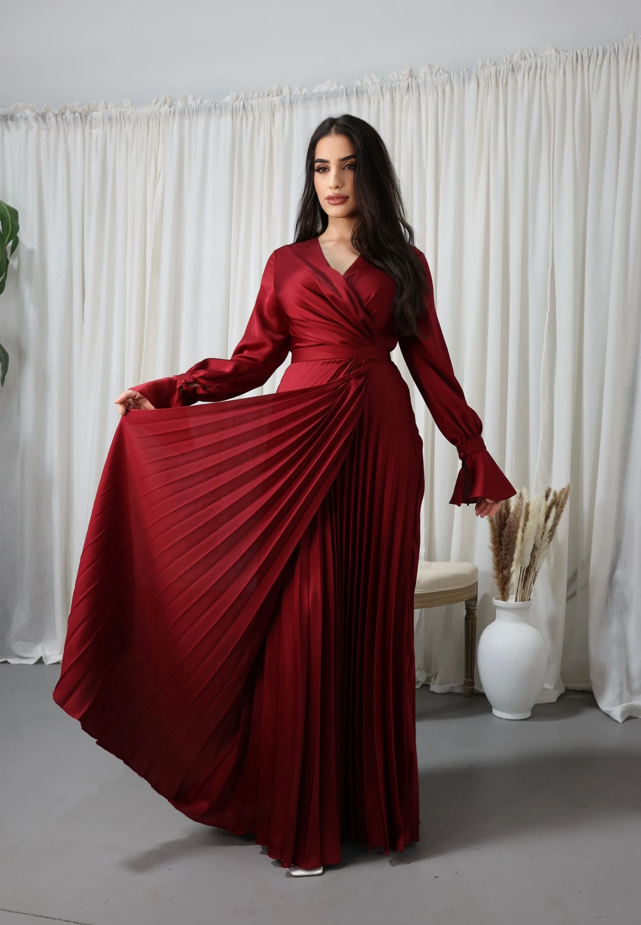 Lola Satin