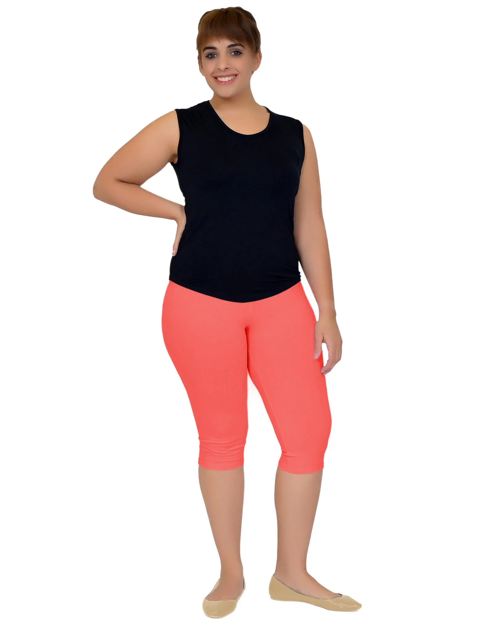 Plus Size Circuit Knee-Length Leggings