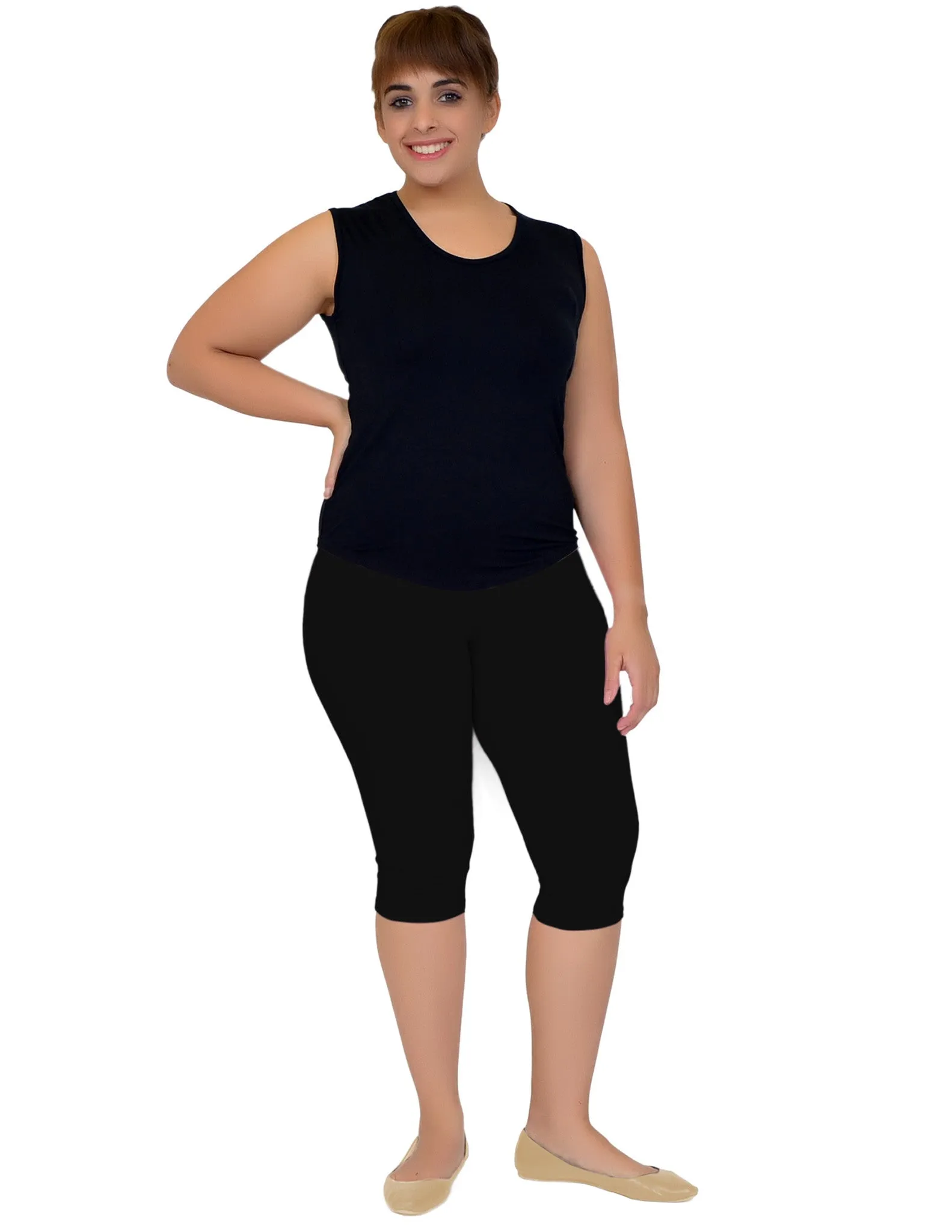 Plus Size Circuit Knee-Length Leggings
