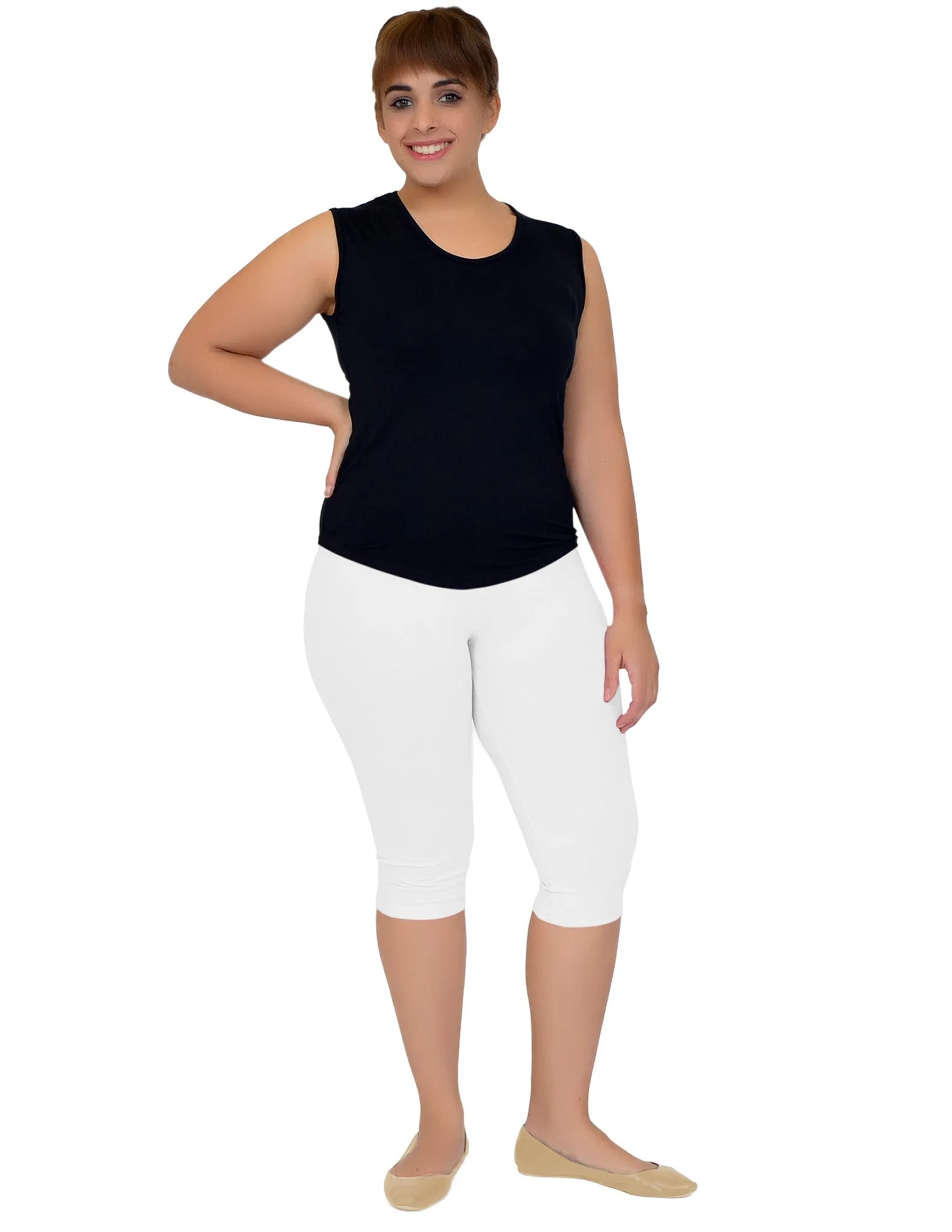 Plus Size Circuit Knee-Length Leggings