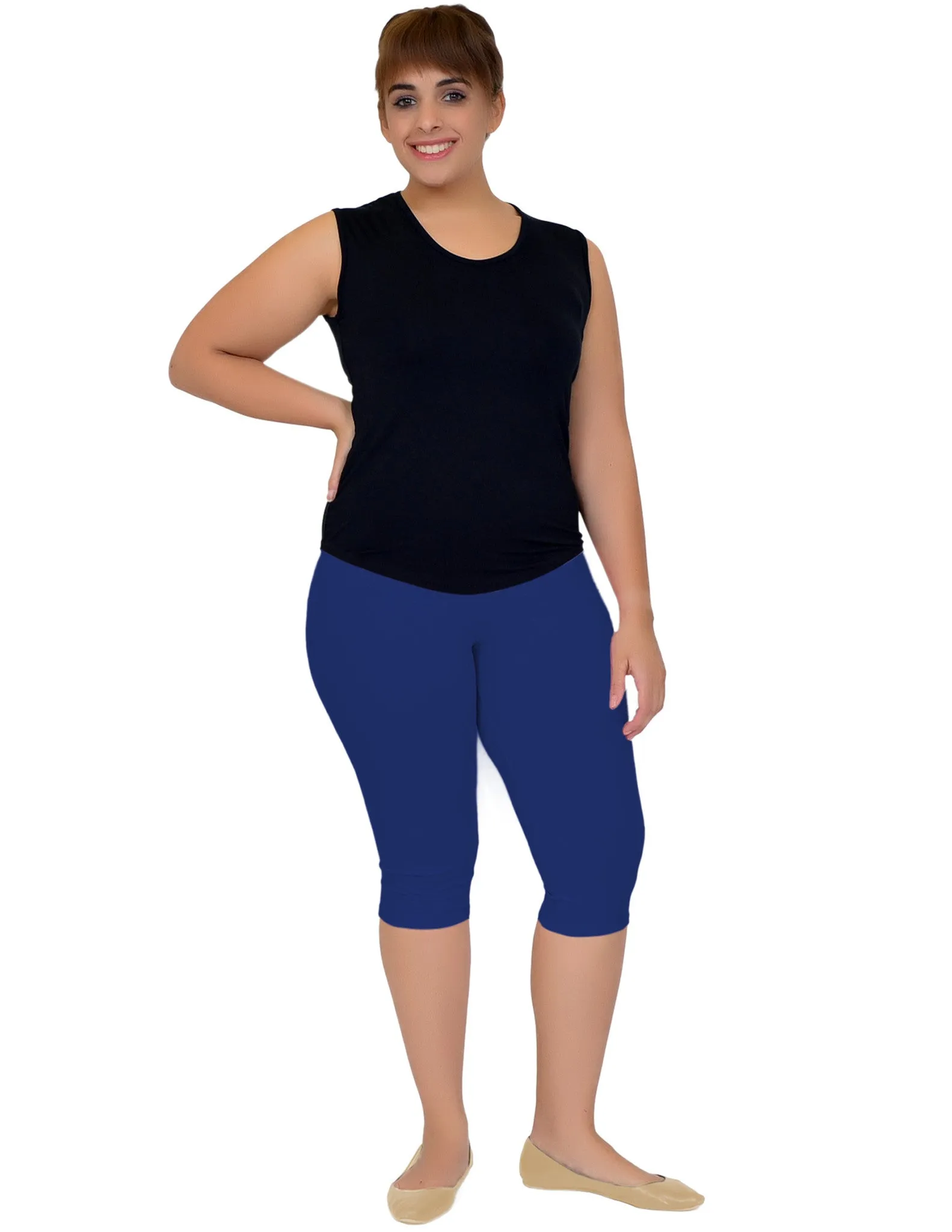 Plus Size Circuit Knee-Length Leggings