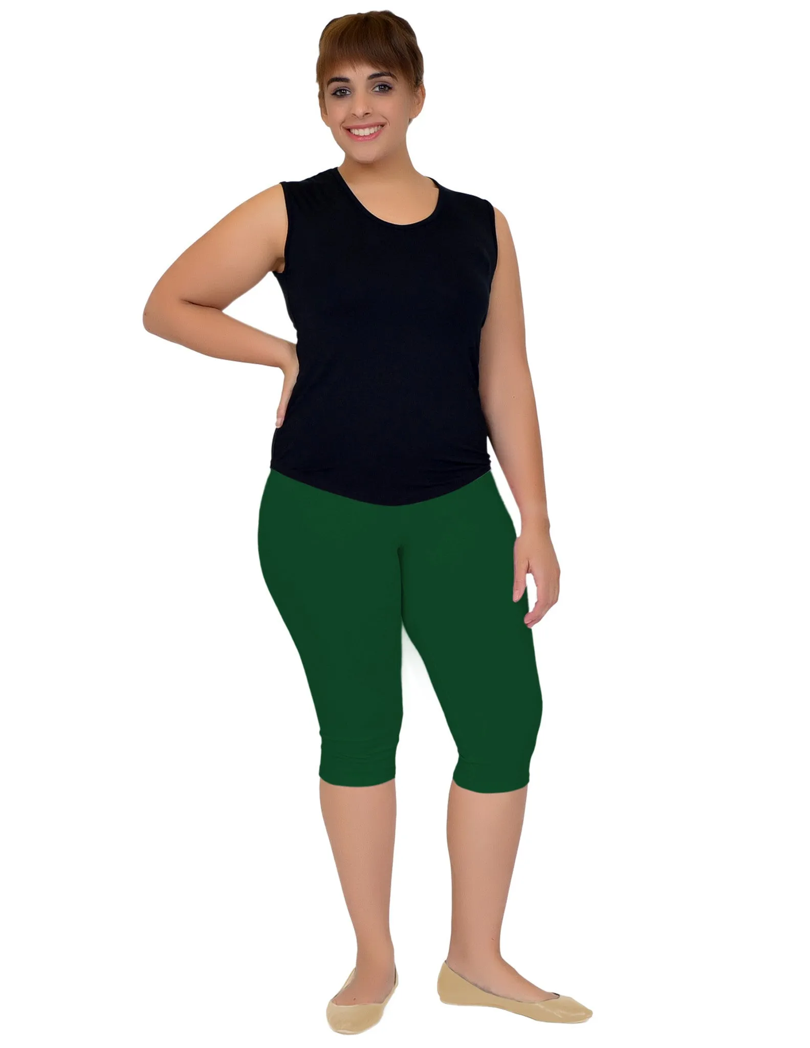 Plus Size Circuit Knee-Length Leggings