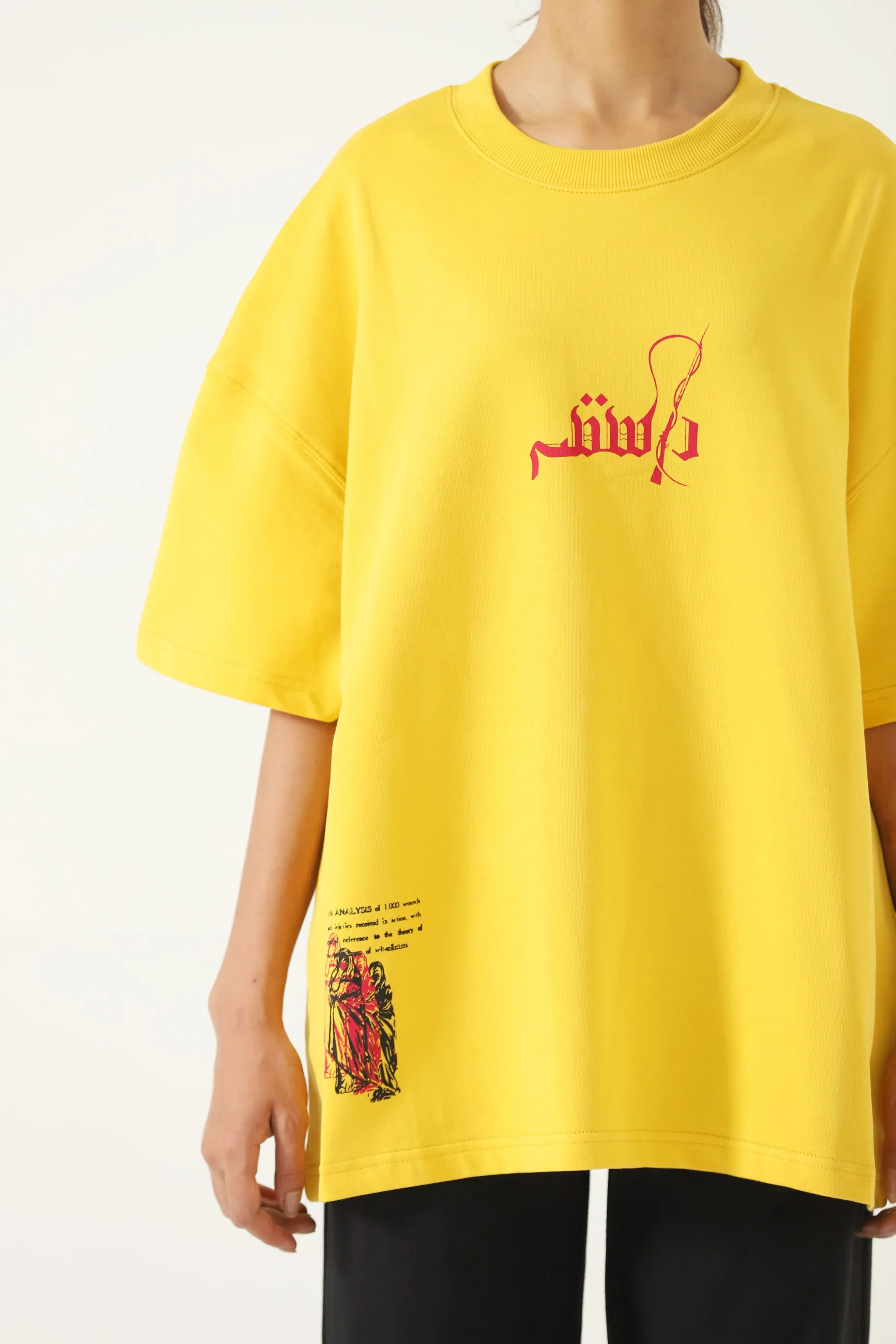 "AZAADI" PRINTED MUSTARD T SHIRT
