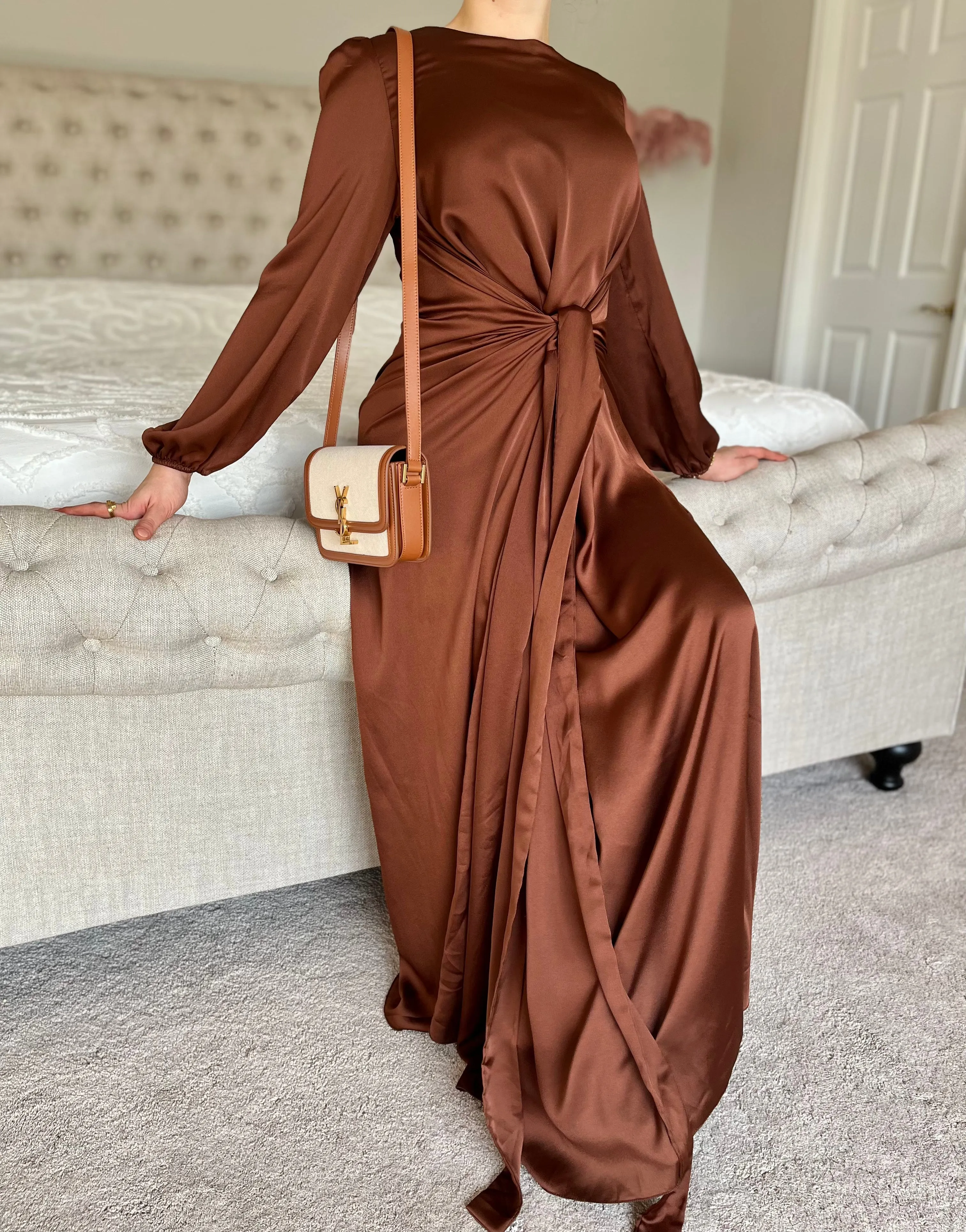 Shahira Satin