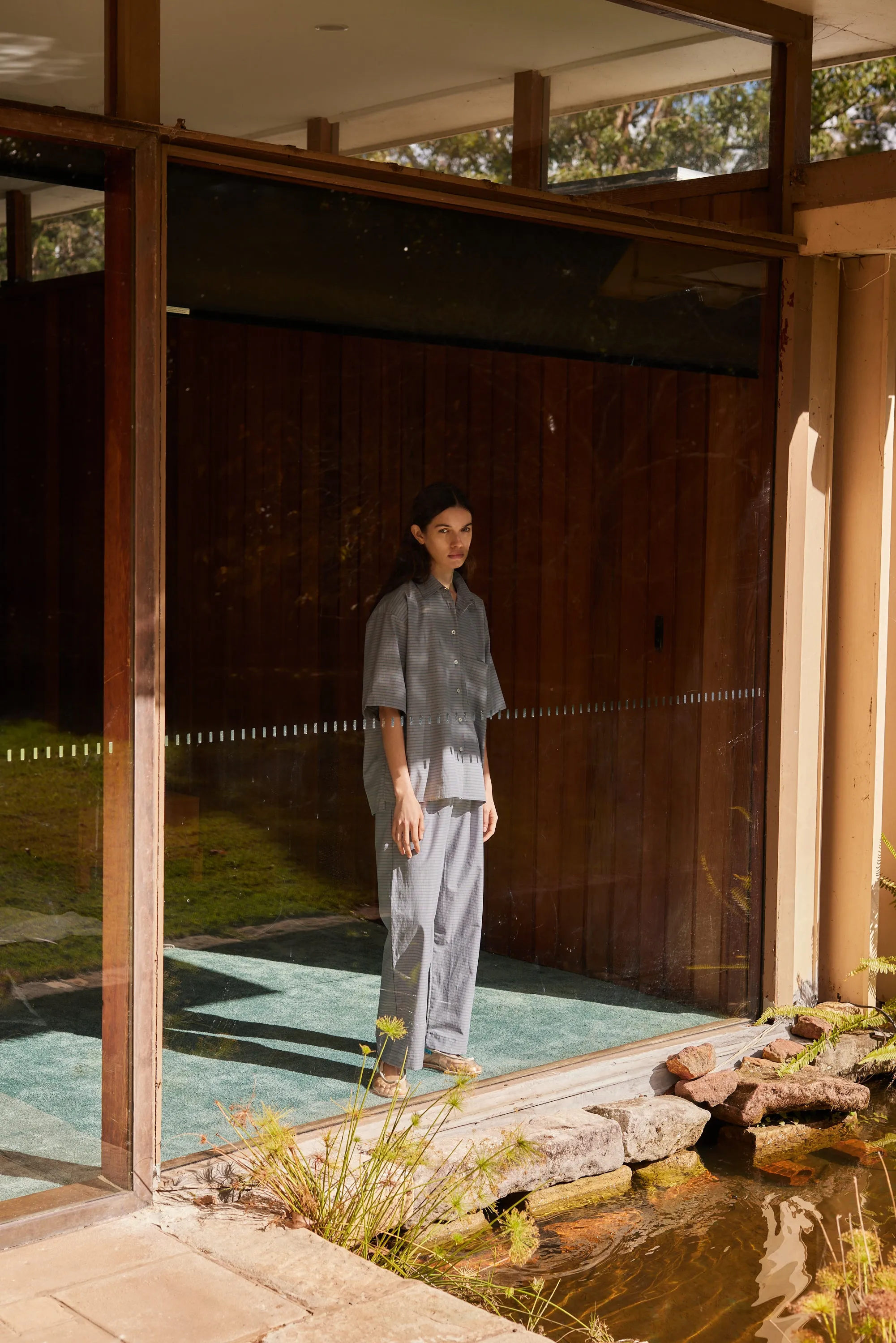 the ease trouser  - pillow check