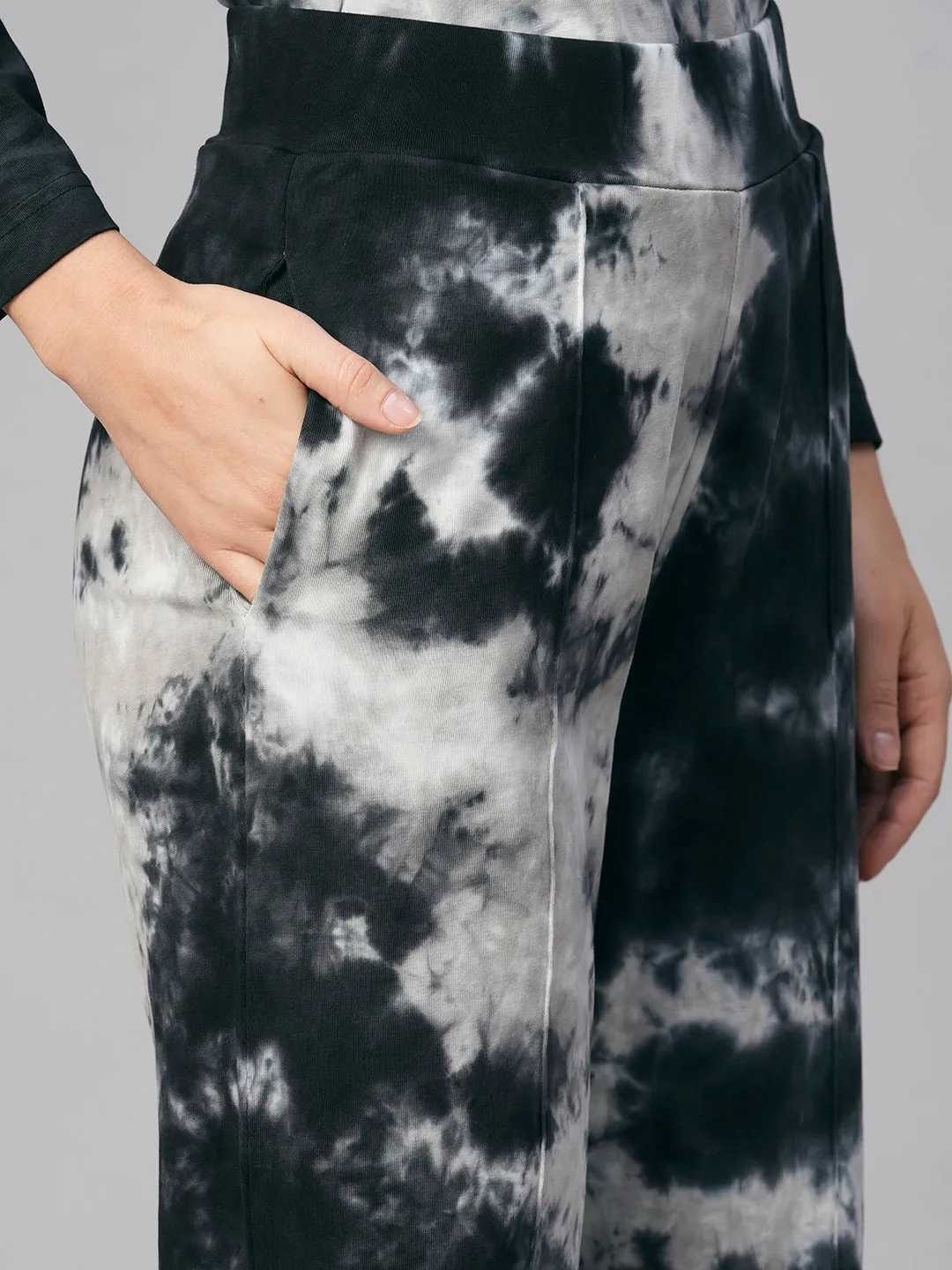 Women's Black Cotton Regular Fit Knit Pant